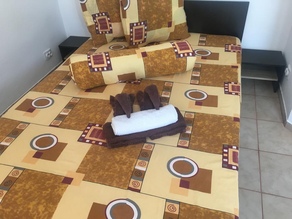 Casa Laura Pensionat Corbu  Eksteriør billede